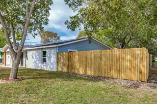 500 Lockwood St, San Marcos, TX 78666 - Photo 4