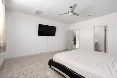 18005 Umberto Drive, Pflugerville, TX 78660 - Photo 14