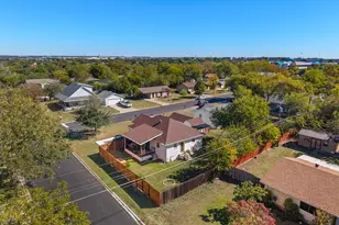 2100 Dixie Ln, Round Rock, TX 78664 - Photo 24