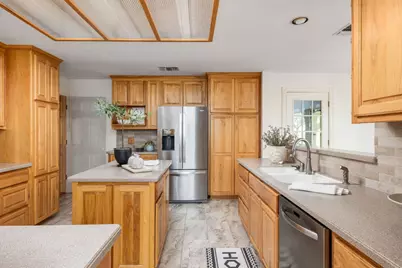 800 County Road 458 Road, Coupland, TX 78615 - Photo 10