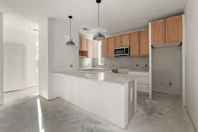 1180 Lott Avenue, Austin, TX 78721 - Photo 2