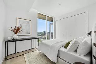 313 W 17th St, Austin, TX 78701 - Photo 8