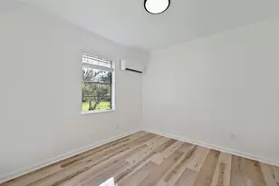 5204 Star Light Terrace, Austin, TX 78721 - Photo 16