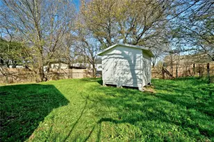 5204 Star Light Terrace, Austin, TX 78721 - Photo 26