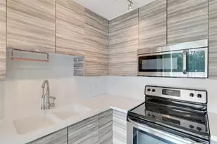 604 N Bluff Dr, Austin, TX 78745 - Photo 14