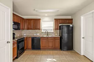 1806 Enchanted Rock Dr, Cedar Park, TX 78613 - Photo 6