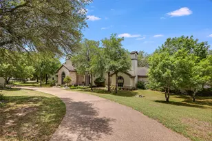 8611 Young Ln, Austin, TX 78737 - Photo 2