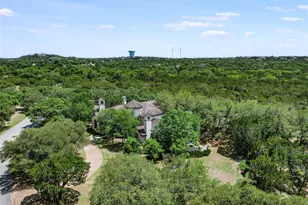 8611 Young Ln, Austin, TX 78737 - Photo 4