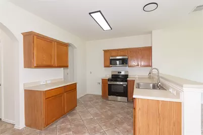 18209 Maxa Drive, Manor, TX 78653 - Photo 10