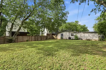 412 Krebs Lane, Austin, TX 78704 - Photo 10
