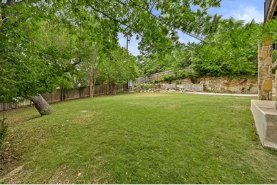 9402 Springwood Drive, Austin, TX 78750 - Photo 36