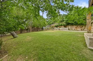 9402 Springwood Dr, Austin, TX 78750 - Photo 36