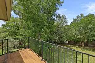 9402 Springwood Dr, Austin, TX 78750 - Photo 26