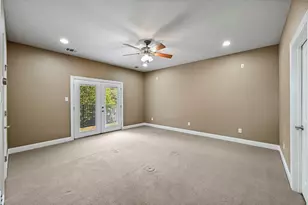 9402 Springwood Dr, Austin, TX 78750 - Photo 26