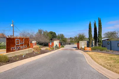 2001 Tramson Drive, Austin, TX 78741 - Photo 12