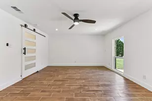 1111 Spearson Ln, Austin, TX 78745 - Photo 14