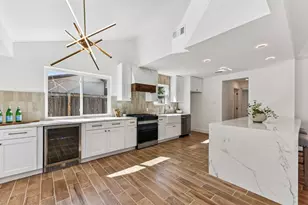 1111 Spearson Ln, Austin, TX 78745 - Photo 4