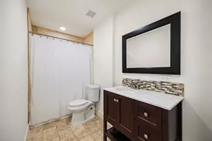 5820 Berkman Dr, Austin, TX 78723 - Photo 14