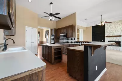 400 Hyview Lane, Hutto, TX 78634 - Photo 2