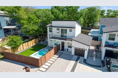 3919 E 16th Street #2, Austin, TX 78721 - Photo 2