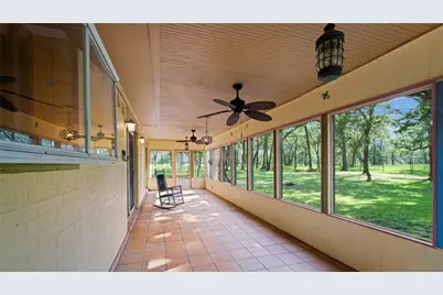 8058 Milam County Road 455, Thorndale, TX 78947 - Photo 18