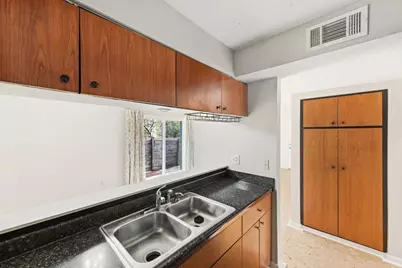 7801 Shoal Creek Boulevard #140, Austin, TX 78757 - Photo 12