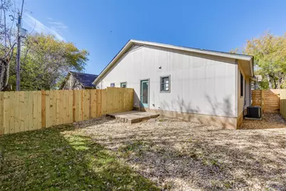 913 Chisholm Cove, Round Rock, TX 78681 - Photo 8