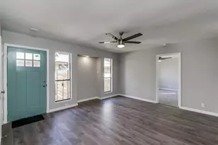 913 Chisholm Cove, Round Rock, TX 78681 - Photo 16