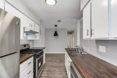 913 Chisholm Cove, Round Rock, TX 78681 - Photo 22