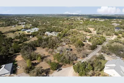 11306 Zyle Lane, Austin, TX 78737 - Photo 36