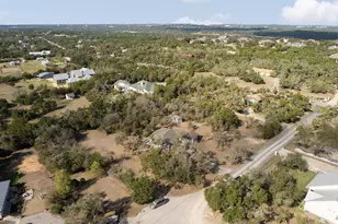 11306 Zyle Ln, Austin, TX 78737 - Photo 36
