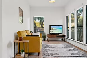 11306 Zyle Ln, Austin, TX 78737 - Photo 18