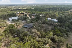 11306 Zyle Ln, Austin, TX 78737 - Photo 34