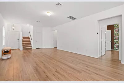7903 Prairie Rye Drive, Lago Vista, TX 78645 - Photo 6