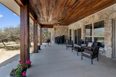 835 Sunny Slope Road, Liberty Hill, TX 78642 - Photo 20