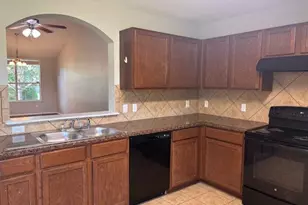 5721 Malcom Trail, Austin, TX 78754 - Photo 6