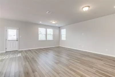 355 Silver Glen Drive, Kyle, TX 78640 - Photo 12