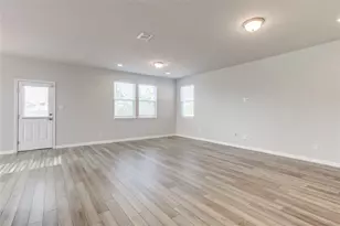 355 Silver Glen Dr, Kyle, TX 78640 - Photo 12