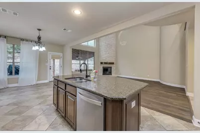 11629 Woodland Hills Trail, Austin, TX 78732 - Photo 10