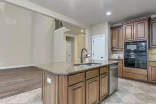 11629 Woodland Hills Trail, Austin, TX 78732 - Photo 12