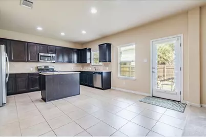 809 Hometown Parkway, Kyle, TX 78640 - Photo 10