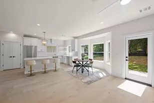 13 Autumn Oaks Dr, Lakeway, TX 78738 - Photo 10