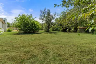1500 Wildflower Dr, Round Rock, TX 78664 - Photo 26
