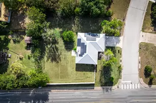 1500 Wildflower Dr, Round Rock, TX 78664 - Photo 4