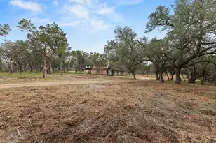 122 Winding Creek Rd, Spicewood, TX 78669 - Photo 2