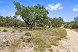 504 Oak Grove Rd, San Marcos, TX 78666 - Photo 8
