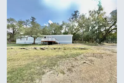 750 Oak Meadows, San Marcos, TX 78666 - Photo 2