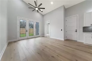 1210 Brentwood St, Austin, TX 78757 - Photo 10