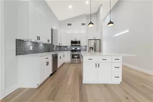 1210 Brentwood St, Austin, TX 78757 - Photo 8