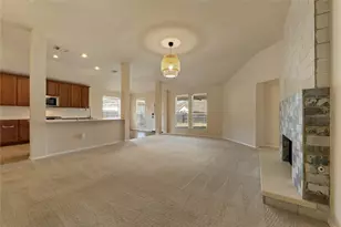 11620 Sunny Creek Ln, Manor, TX 78653 - Photo 8